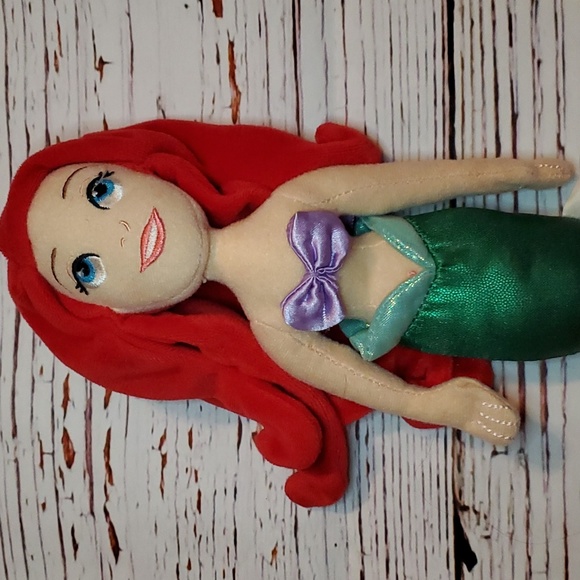 DISNEY PRINCESS PLUSH - Picture 5 of 6